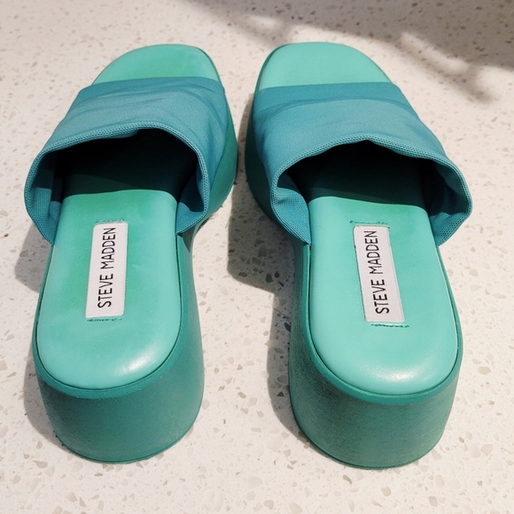 Steve Madden Green Italian Platform Slides Y2K 90s | Size 7 - Picture 3 of 5